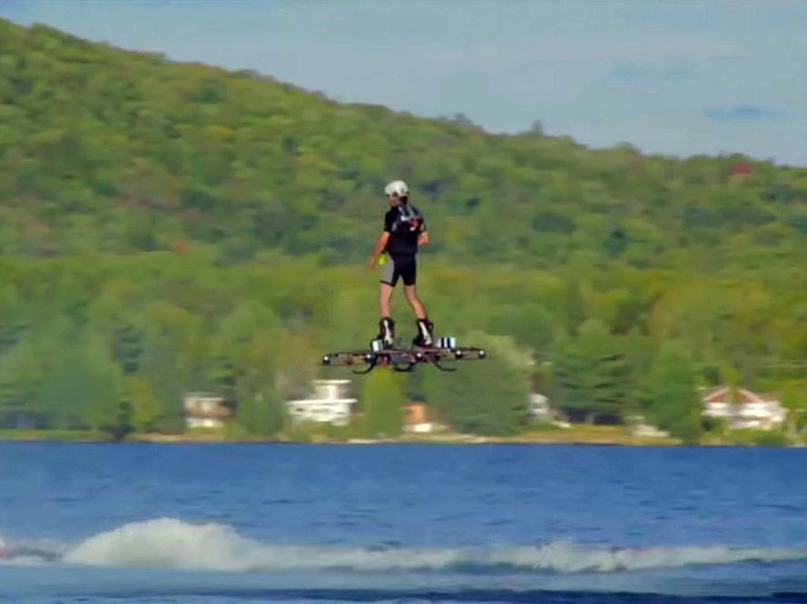 A Hoverboard Just Broke the Guinness Record for Farthest Flight